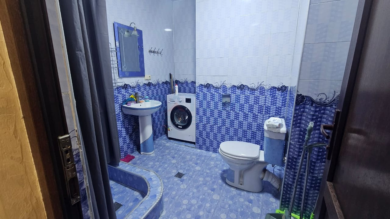 1280