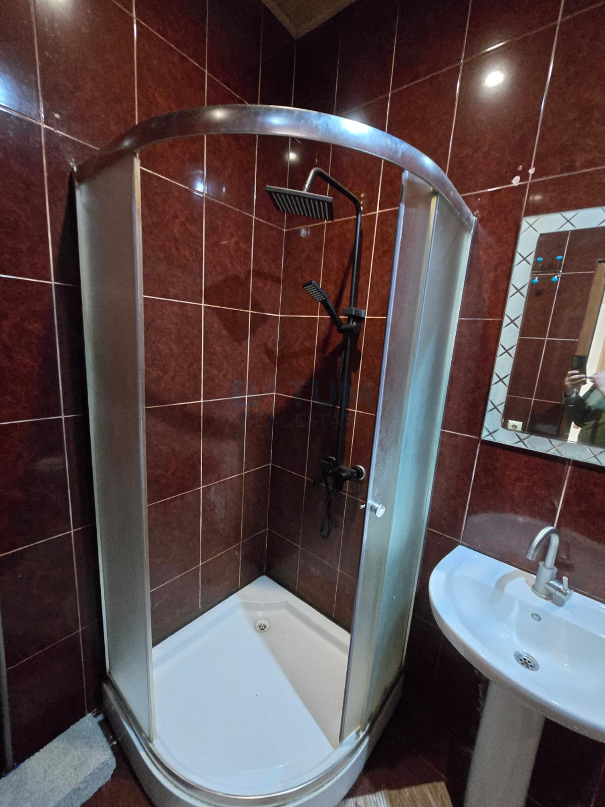 1200